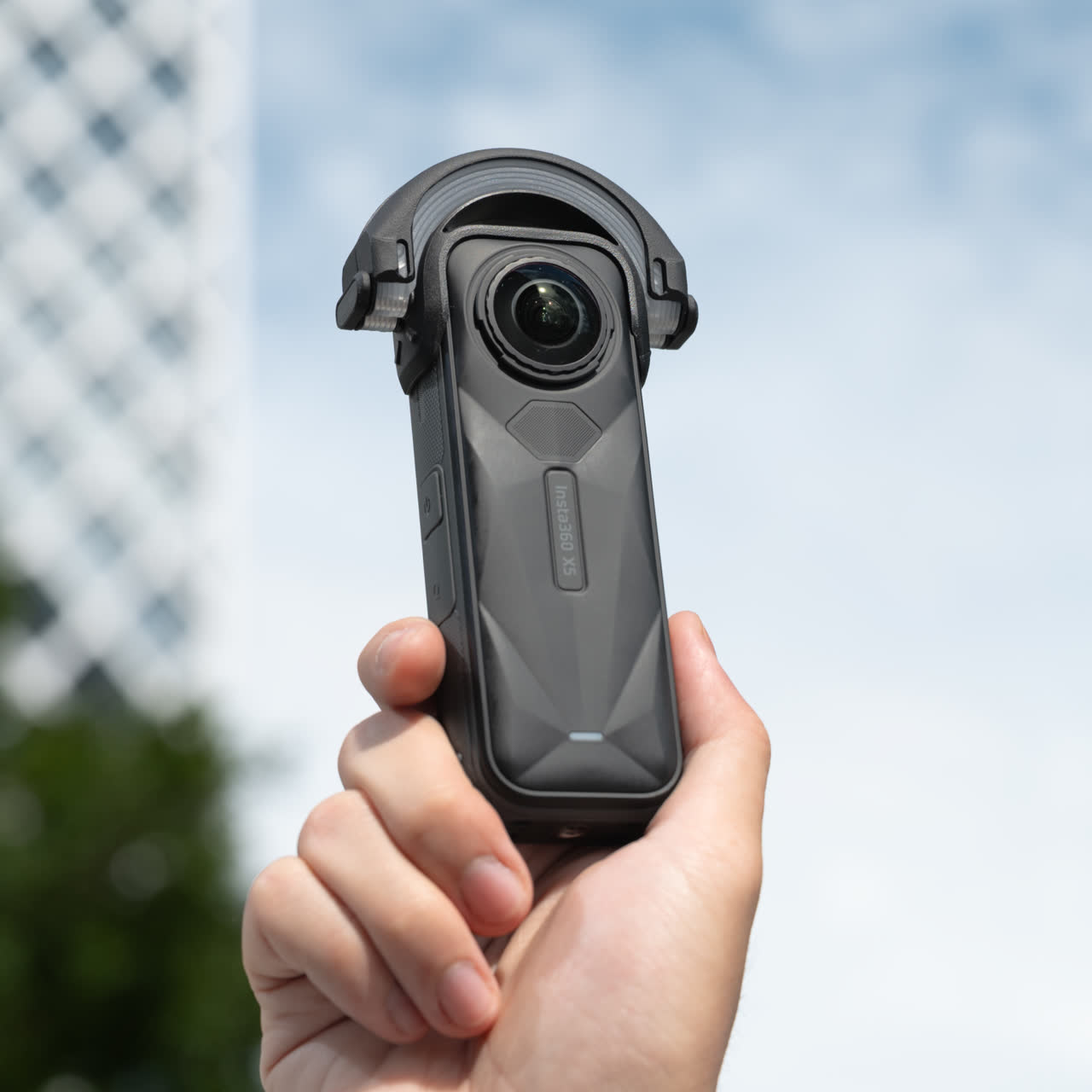 Insta360 Store: The Official Store for Insta360 Cameras, Accessories and Services - Image 9